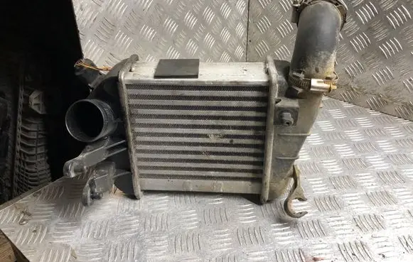 Audi A4 S4 B7 8E 8H Intercooler radiator 8E0145805R