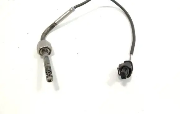 Mercedes-Benz E W211 Exhaust gas temperature sensor A0051539028 0552175305804