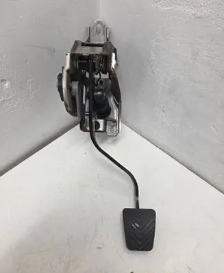 Hyundai i30 Clutch pedal 32802G4LG0 NAL0053