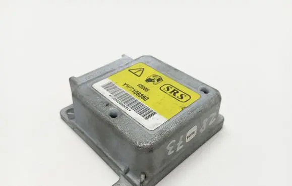 Land Rover Freelander Airbag control unit/module YWC106360 E0006