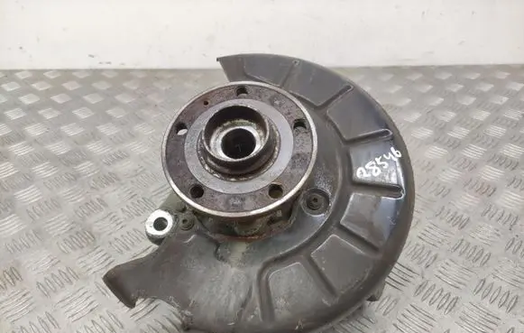 Volkswagen PASSAT CC Front wheel hub