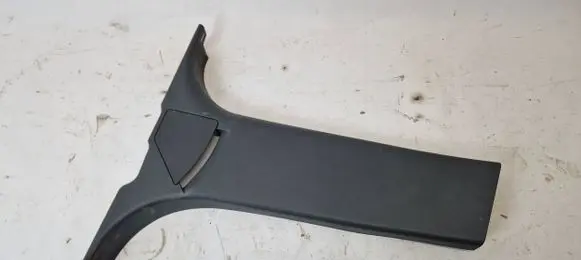 Land Rover Range Rover Evoque L538 (B) pillar trim (bottom) BJ32-243A53-A