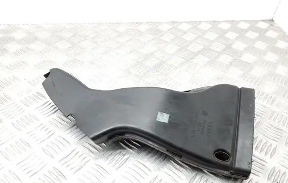 Seat Exeo (3R) Air intake duct part 8E0129618H