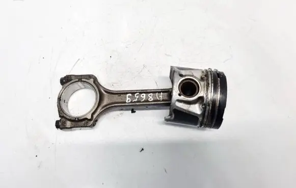 Fiat Idea Piston with connecting rod