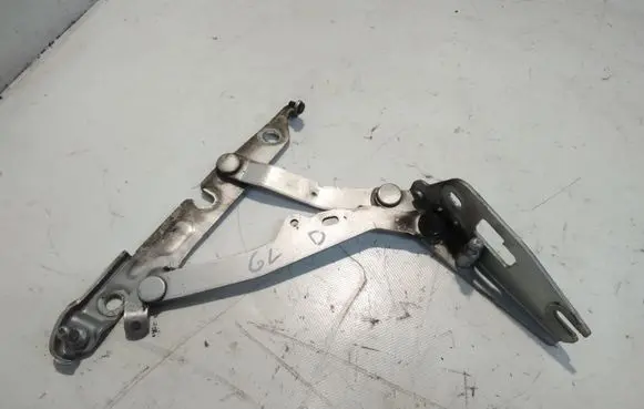 Audi A6 S6 C6 4F Tailgate/trunk/boot hinge 4F5827302