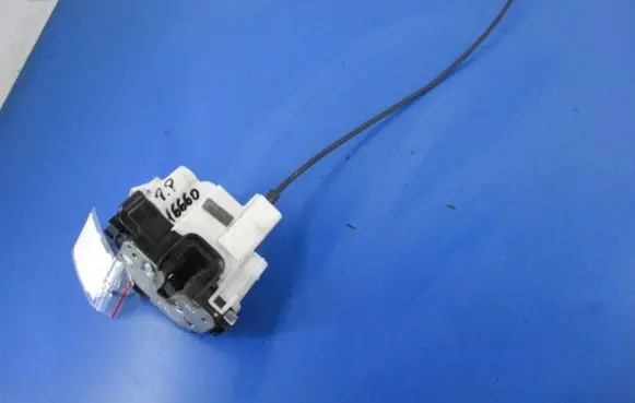 Fiat Panda 141 Front door lock 46803510