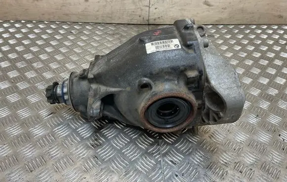 BMW 4 F32 F33 Rear differential 7603759