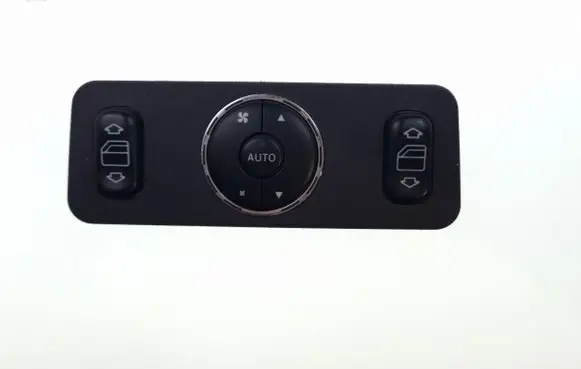 Mercedes-Benz ML W163 Electric window control switch A1638200326