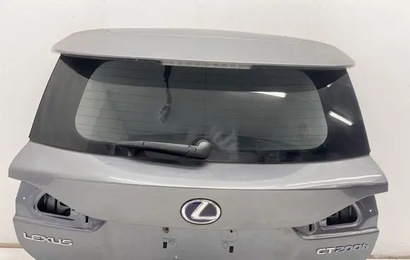 Lexus CT 200H Tailgate/trunk/boot lid 