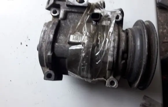 Chrysler 300M Air conditioning (A/C) compressor (pump) P130