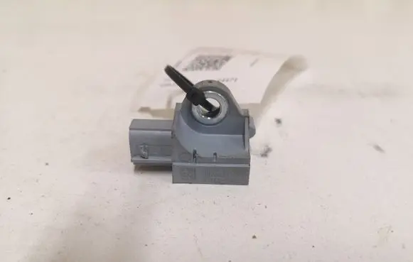 Mazda 6 Airbag deployment crash/impact sensor GDK457KC0 K0273110210 00003462503