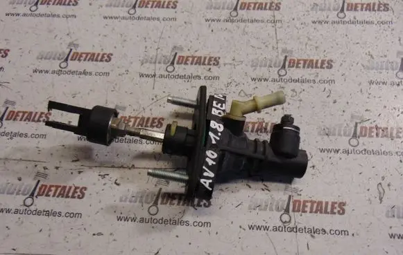 Toyota Avensis T250 Clutch master cylinder 3142002031