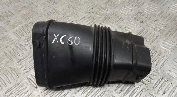 Volvo XC60 Air intake hose/pipe 30792195