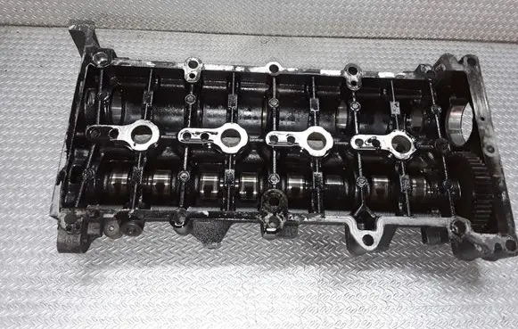 Opel Signum Camshaft 