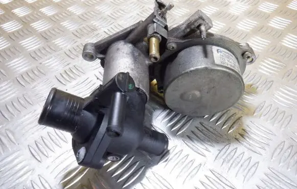 Ford Galaxy Vacuum pump XS7Q2A451BH