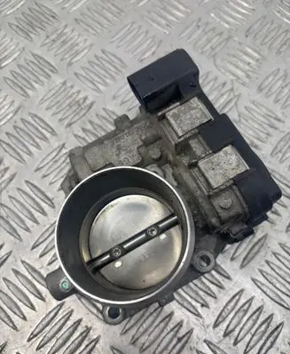 Volkswagen PASSAT B7 Throttle valve 03C133062D