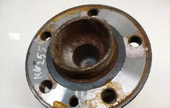 Volvo V60 Rear wheel hub