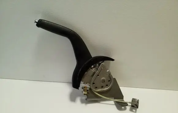 Mitsubishi Outlander Handbrake/parking brake lever assembly