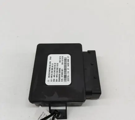 Mercedes-Benz SLK R172 Rear brake EMF control unit/module A2465450532 A2469021002