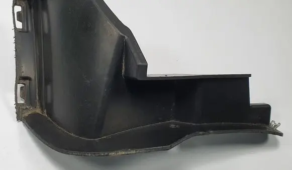 Mercedes-Benz C W204 Front bumper mounting bracket A2048856023
