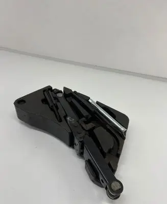 Volkswagen Touareg II Tool set 