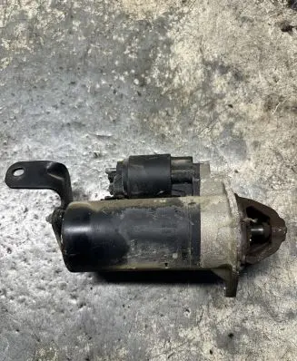 Opel Zafira A Starter motor 0001109015