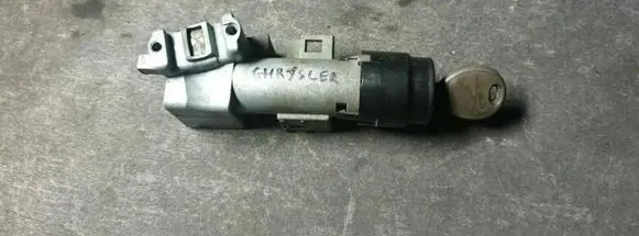 Chrysler 300M Ignition lock 04760844ac