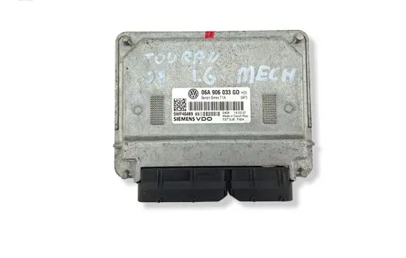 Volkswagen Touran I Engine control unit/module 06A906033GD 5WP4048903