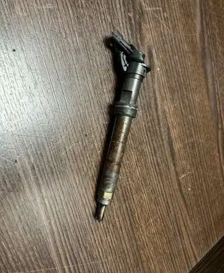 Iveco Daily 4th gen Fuel injector 0445116059 5801540211