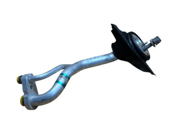 BMW X3 E83 Air conditioning (A/C) pipe/hose 6922301 8372196