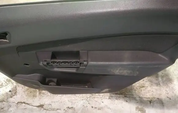 Opel Zafira B Rear door card panel trim