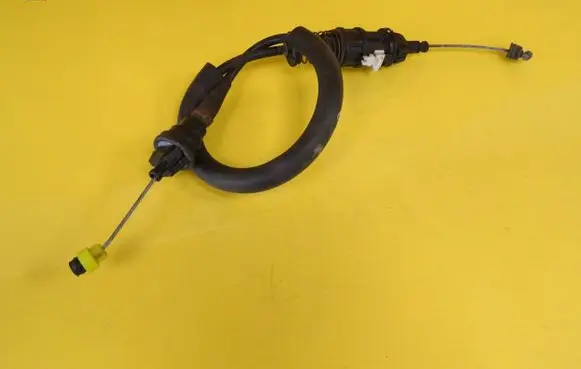 Mazda 626 Throttle cable 
