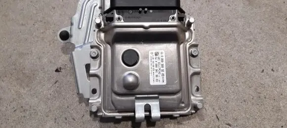 Mercedes-Benz C W205 Adblue control unit A0009009209 A2055457240