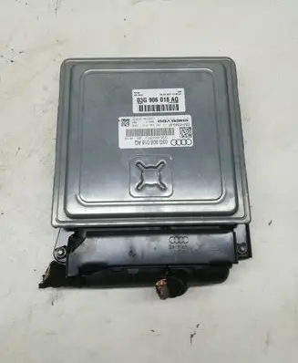 Audi A4 S4 B7 8E 8H Engine control unit/module 03G906018AQ 8L0906980 8J0906580
