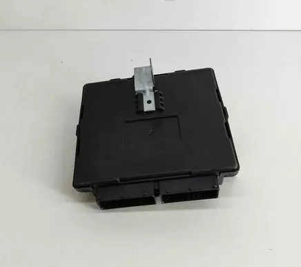 SsangYong Korando Central body control module 8711039300