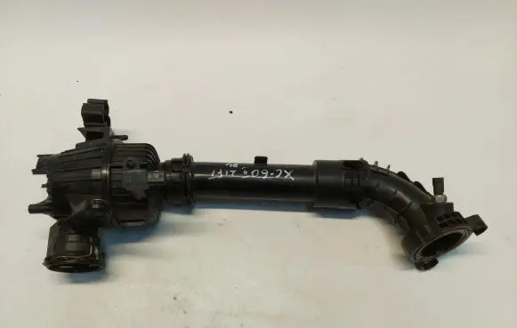 Volvo XC60 Intake resonator 32324079