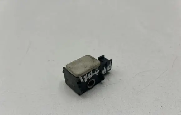 Ford Mondeo Mk III Airbag deployment crash/impact sensor 3M5T14B006AD 600588 280206