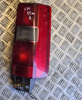 Volvo S70 V70 V70 XC Rear/tail lights 3512426 3512320