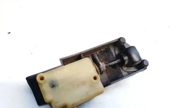 Volvo S80 Central locking motor 9483311 3606