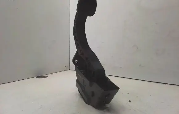 Clutch pedal