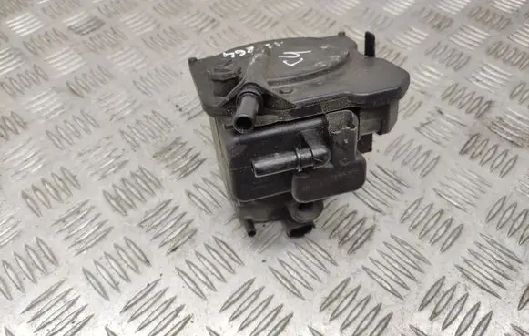 Citroen C4 I Picasso Fuel filter housing 