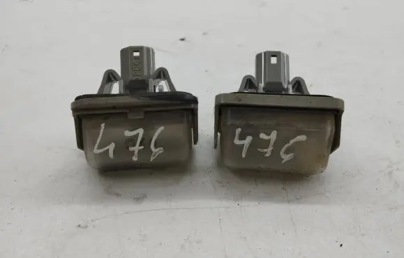 Mazda CX-7 Number plate light 13061971