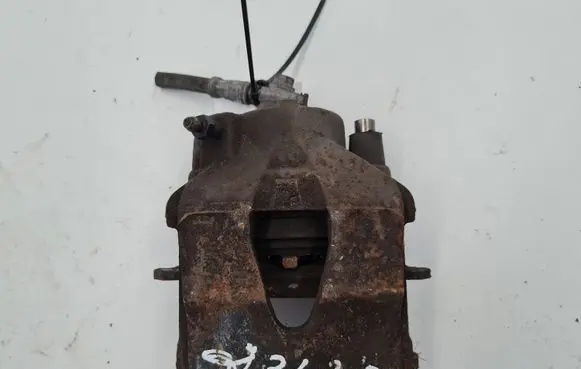 Volkswagen Golf V Front brake caliper 1K0615124D