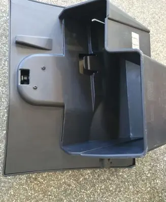 Ford B-MAX Glove box