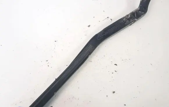 Audi A4 S4 B6 8E 8H Front wiper blade arm