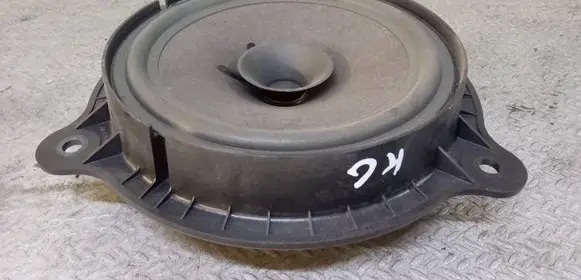 Nissan Note (E12) Rear door speaker 
