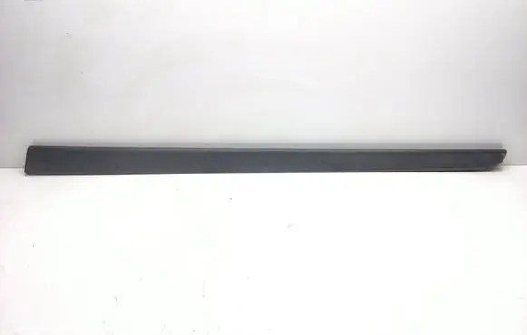 Volvo V70 Front door trim (molding) 9484226