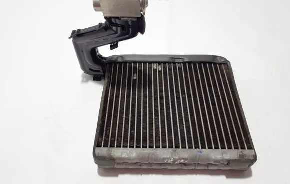 Air conditioning (A/C) radiator (interior)