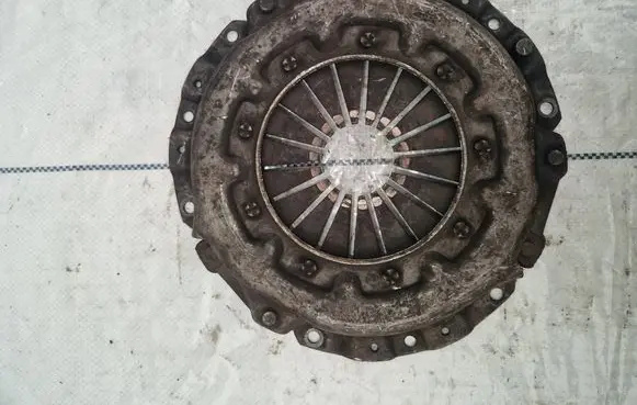 Mitsubishi Pajero Pressure plate 