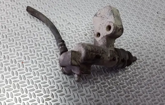 Nissan Almera Clutch slave cylinder 